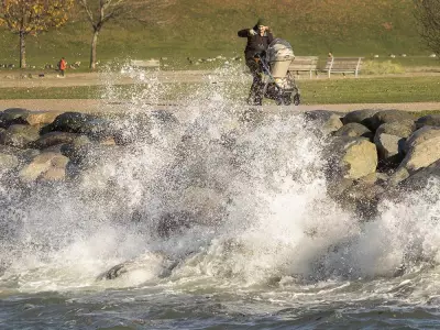 Metro Vancouver Braces for Powerful Winds: Gusts Up to 70 km/h Expected Monday