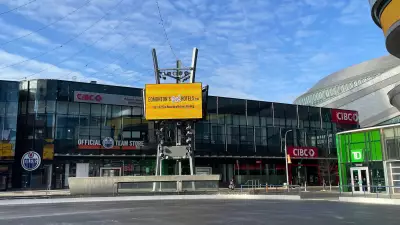 Moss Pit Closed for Game 3 Due to Windy Weather: Oilers