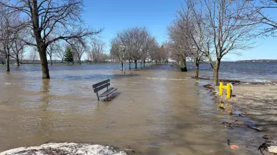 Ottawa River Slowly Recedes in Ottawa-Gatineau, Officials Warn of Second Peak