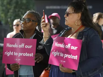 Ottawa's 'Bubble' Bylaw Faces Constitutional Scrutiny at Council Hearing