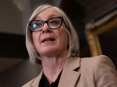 Patty Hajdu's Gaffe Boosts Tory Unity Amid Carney's National Unity Push