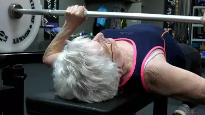 Senior Powerlifters in Saskatoon Train to Avoid Nursing Homes