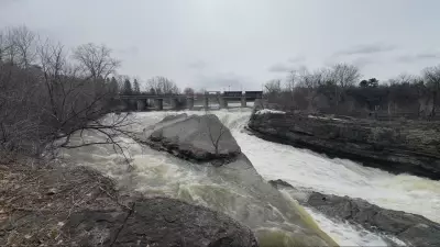 Spring Snowstorm to Bring 2-4 cm of Snow to Ottawa Today