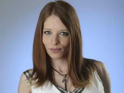 SUNshine Girl Chantelle: A Glimpse into Her Life and Passions