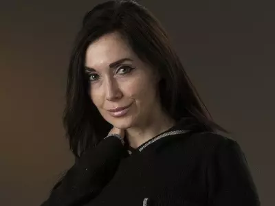 SUNshine Girl Stacey: A Profile of Toronto's 2018 Feature Model