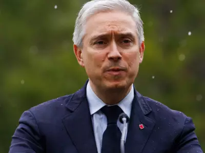 Tories Demand Ethics Probe Over Finance Minister's High-Speed Rail Conflict