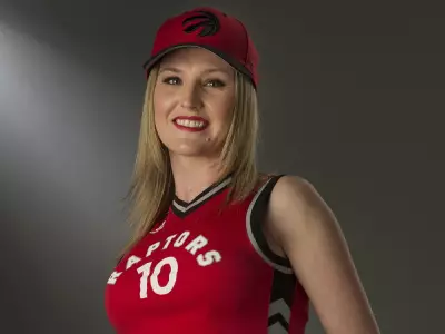 Toronto Sun's SUNshine Girl Sarah: A 2017 Feature Revisited