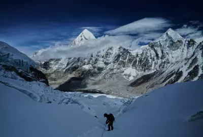 Unstable ice block stalls Everest climbers at base camp