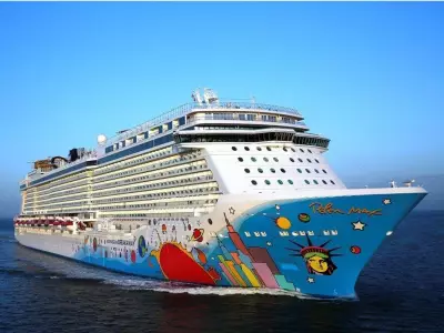 US Coast Guard Suspends Search for Norwegian Breakaway Crew Member Overboard