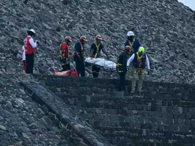 Video Shows Gunman Killing Canadian Tourist at Mexico Pyramid
