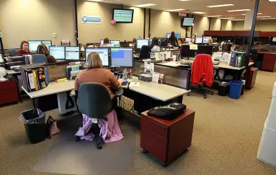 Windsor Council Votes to Keep 311 In-House, Ends Direct 211 Service