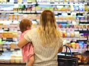 8 Practical Steps to Manage High Cost of Living in Canada