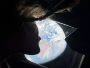 Astronauts' Message from Space Offers Hope Amid Earthly Conflicts