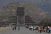 Canadian Tourist Killed, Others Injured in Shooting at Mexico's Teotihuacan Pyramids