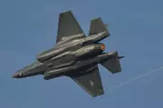 Defence Minister Provides No Timeline for F-35 Fighter Jet Purchase Review Conclusion