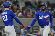 Dodgers Dominate Blue Jays in World Series Rematch as Scherzer Exits Early