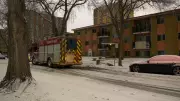 Edmonton Fire Investigates Cause of Apartment Blaze in Wîhkwêntôwin