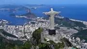Gunfire Erupts at Rio Tourist Spot, Trapping Over 200 Visitors in Crossfire