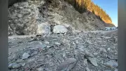 Highway 16 Partially Reopens After Rockslide Near Jasper Townsite