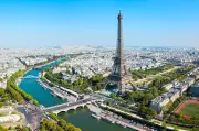 Original Eiffel Tower Staircase Segment to be Auctioned, Requires Deep Pockets