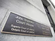 Podcasting Couple Faces Rival Creator in Defamation Trial Over Sibling Allegations