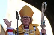 Pope Leo Vows to Continue Dialogue in Historic Meeting with First Anglican Female Leader