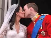 Prince William and Kate Celebrate 15th Wedding Anniversary with Family Photo