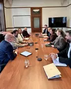 Quebec Unions Welcome Change in Tone After Meeting with Premier Fréchette