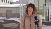 Saskatoon Mother Feels Deceived by Unexpected USD Conversion Fee at Local Event