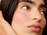 Sona Cosmetics: Canadian Beauty Brand Targets Gen Z with Trend-Driven Makeup