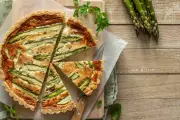 Spring Produce Recipes: Fresh Asparagus and Potato Quiche