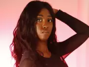 SUNshine Girl Keesha: Fashion, Food Trucks, and Raptors Fandom