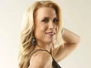 SUNshine Girl Natalie: Fitness Competitor and Blue-Eyed Beauty