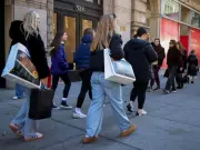 US Consumer Sentiment Falls to Record Low Amid Inflation Fears