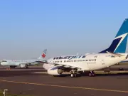 War-Induced Oil Shock to Impact Canadians for Months, Experts Warn