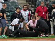 White Sox Anthem Singer Collapses Mid-Performance During Jackie Robinson Day