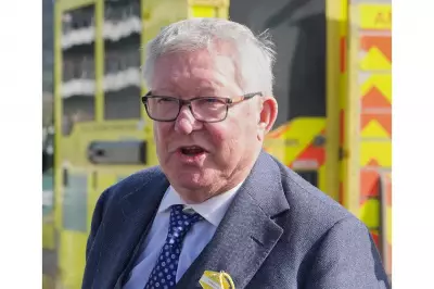 Alex Ferguson Hospitalized After Feeling Unwell at Old Trafford