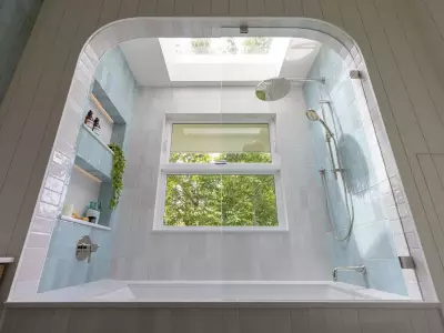 Bathroom Makeover with Stargazing Tub: A Dream Renovation