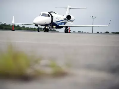 Berkshire’s Retirement Gift for CFO: 30 NetJets Flight Hours Annually