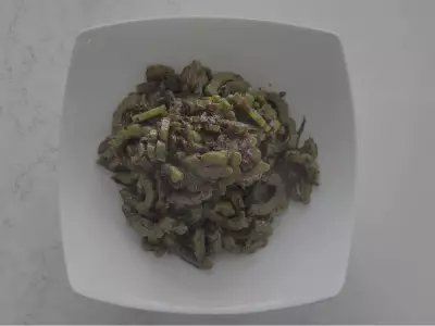 Bitter Melon with Fried Dace: A Nostalgic Quick Cantonese Dish