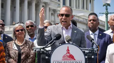 Black Caucus Urges Corporations to Oppose Redistricting Efforts