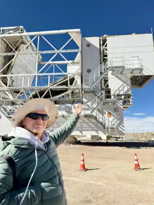 Canadian Tech Powers New Telescope's Cosmic Mysteries Exploration