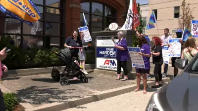 Community Living London Workers Eye Picket Lines Monday Over Retroactive Pay Dispute