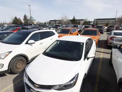 DND Parking Lot, Buy Canadian, Hacky Sack Trend: Ottawa News