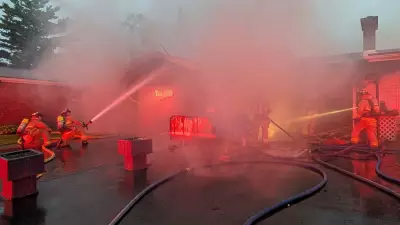 Ottawa Firefighters Extinguish Two-Home Blaze in Parkwood Hills