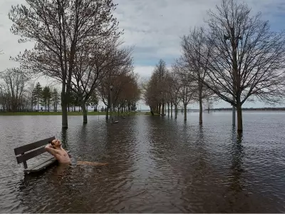 Ottawa Ice Dippers Embrace Britannia Flooding for Extended Plunge Season