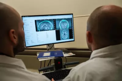 Quebec Medical Professionals Get Bonuses to Close Pay Gap with Ontario