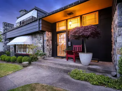 Record 10 Private Homes Featured in New Westminster Heritage Tour