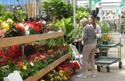 Saskatchewan Gardeners Face Late Spring Challenges