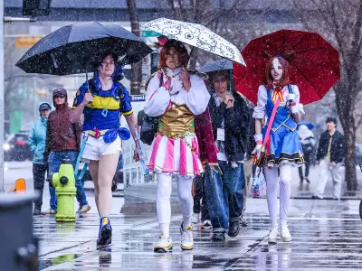 Snowy Heritage Park, Otafest, Calaway Park: Calgary Weekend Photos